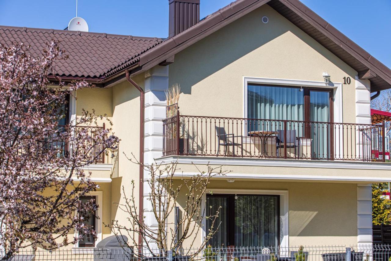 Sakura_Inn Palanga Ngoại thất bức ảnh
